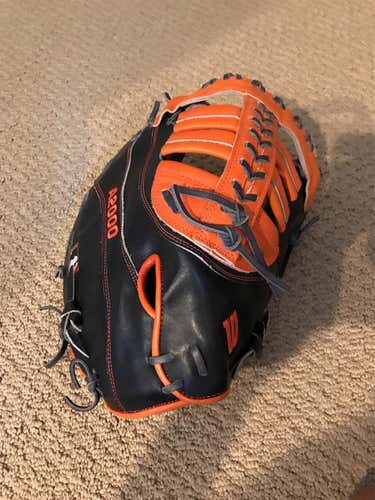 First Basemen’s Glove A2000