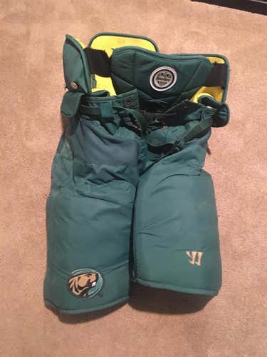 Green Warrior Hustler Size Medium Pants