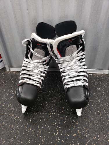 New Bauer Vapor X500  Senior Size 8 EE