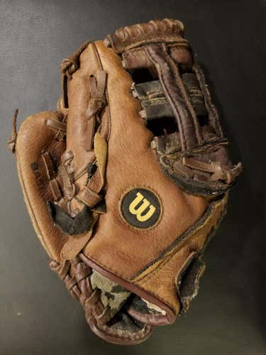 Youth Wilson A450