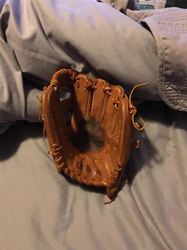 Slightly Used Wilson A2000 Infield Trainer *Make Offer*