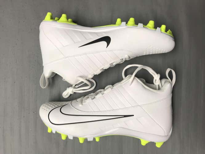 University of Richmond Team Issued Cleats sz. 9.5