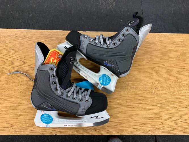 New Nike Quest 2  Junior Hockey Skates