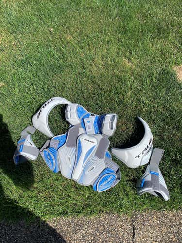 True Shoulder Pads