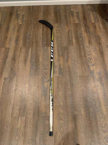 CCM Super Tack 2.0 Right P28 75