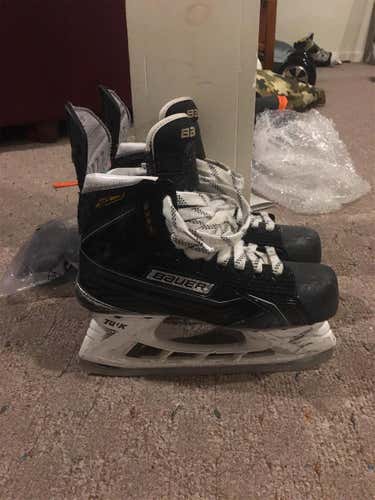 Bauer Supreme MX3’s in Great Condition!