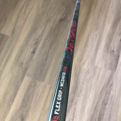 New CCM Jetspeed Stick Right P28 65 Flex