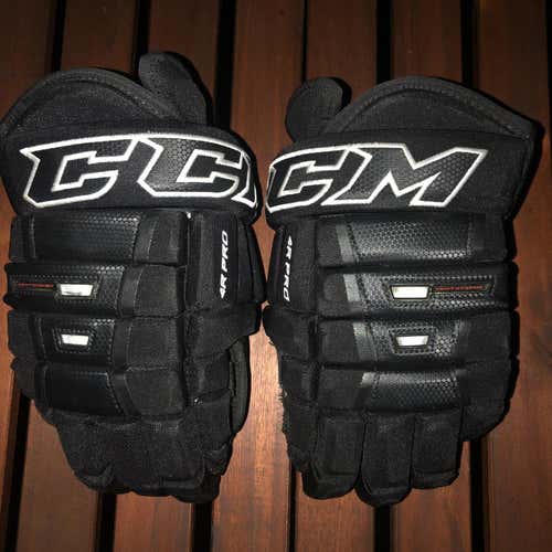 Used CCM 4R PRO Gloves