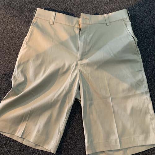 New Men’s Sz 30 Nike Golf Shorts