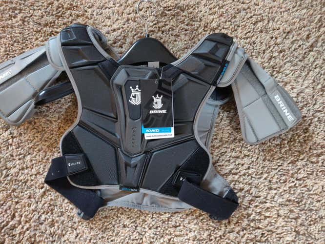 New Brine King Elite Lacrosse Med Shoulder/Chest protector
