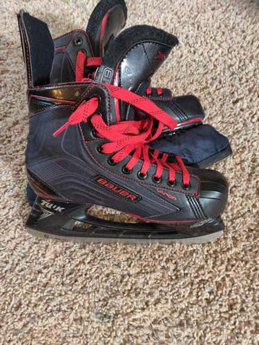 Bauer Vapor X500  Senior Size 6.5