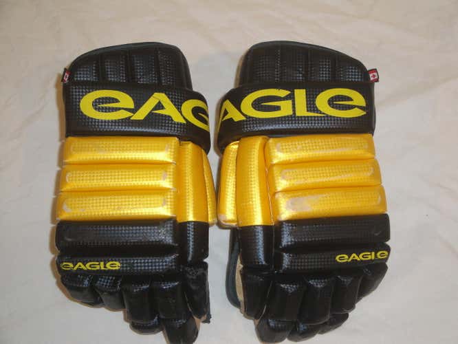 ATLANTA THRASHERS EAGLE CP95 GLOVES 14" MADE IN CANADA PRO STOCK