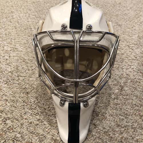 Bauer Profile 961 Pro Stock Goal Mask, Used Less Than 10 Times