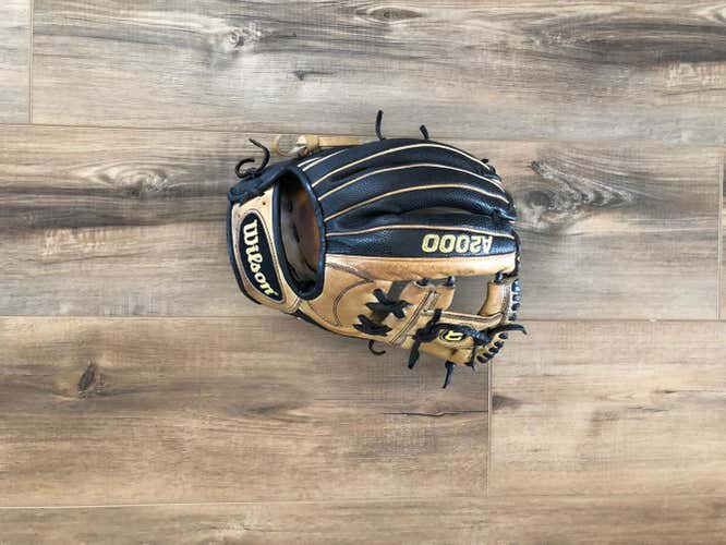 Wilson A2000 SuperSkin Series 11.75"