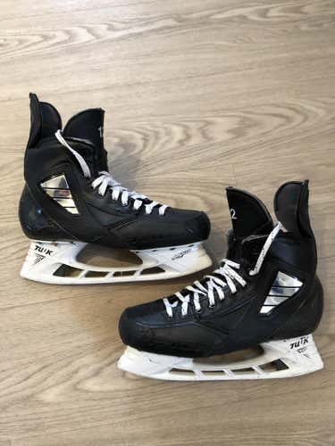 True Pro Custom Senior Pro Stock Size 9