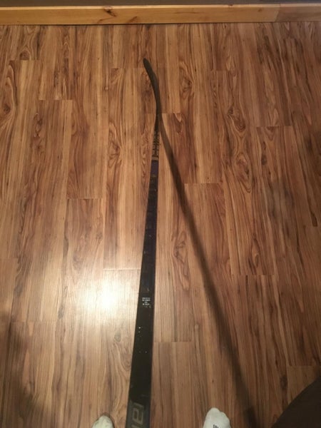 New Bauer Supreme 2S Pro Righty Toe Senior Pro Stock