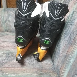 CCM RibCor 46K Pump  Senior Size 9.5