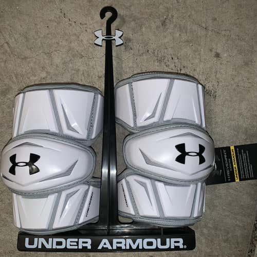 Brand new Under Armor Revenant Elbow Pad