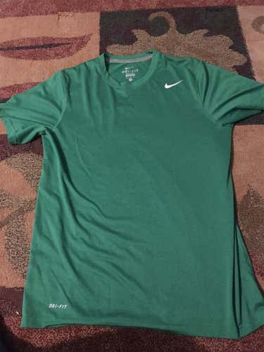 Green Nike Dri-Fit Shirt M