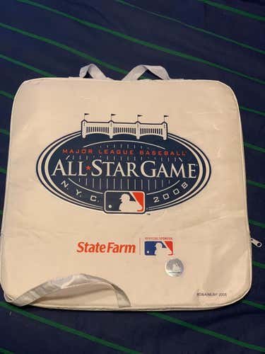 2008 MLB All Star Game seat cushion (RARE) Yankee stadium