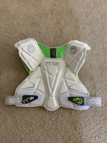 Maverik M4 Shoulder Pads