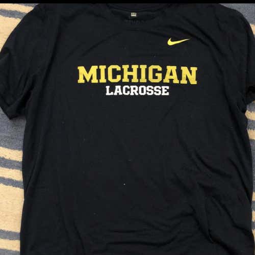 Michigan Game Worn Shooting Shirt Large