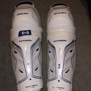 Bauer Nexus N7000  Intermediate Pro Stock