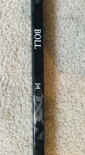New Bauer APX2 Pro Stock dressed as Nexus 8000 RH 102 Flex Griptac