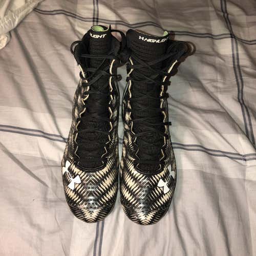 Black Under Amour Highlight Cleats Size 8.5