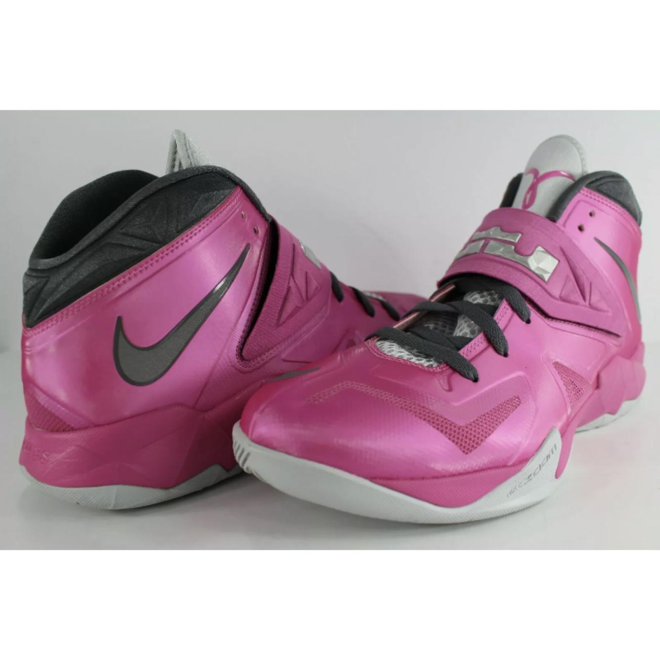 pink lebron soldier 7