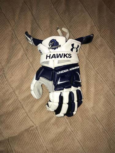 Under Armor Engage Gloves