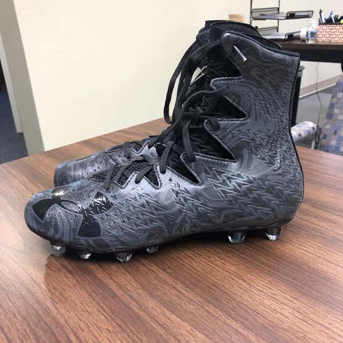New Under Armour Highlights Black/gray Size 10.5