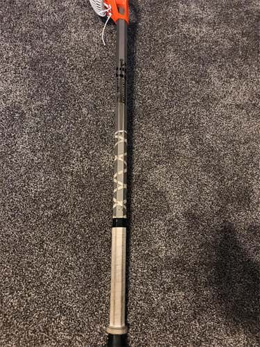 Warrior Titan 92’ Lacrosse Shaft