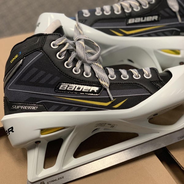 New Bauer Supreme One.7 Goalie Skates Senior Size 8.5