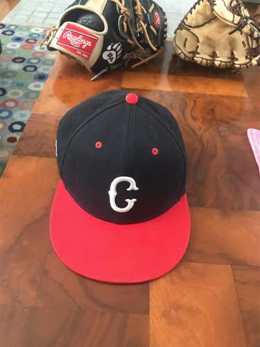 University of Connecticut HookC Game Hat