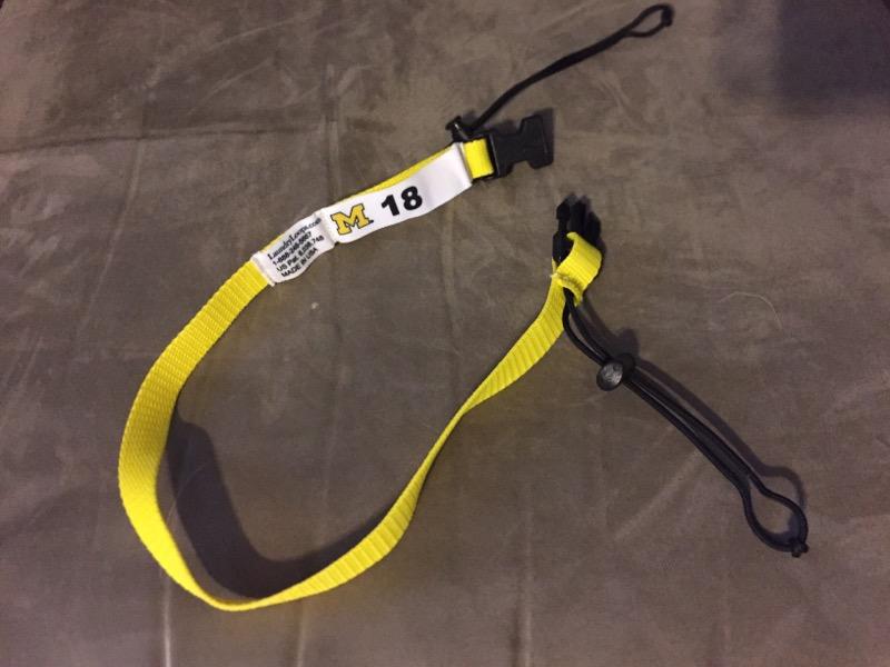#19,#91 gold  ,New LAUNDRY LOOPS FROM MICHIGAN WOLVERINES TEAM ISSUED
