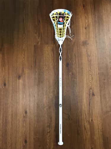 Maverik Axiom Complete Stick