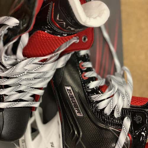 New Bauer X600 Size 6.5