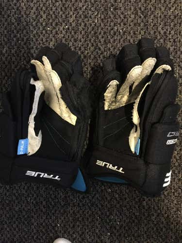 True Gloves Senior