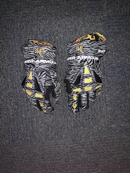 Under Armour Gloves (Towson Team Issued) Never Used NOT GOALIE