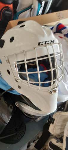 CCM Goalie Mask Senior Medium
