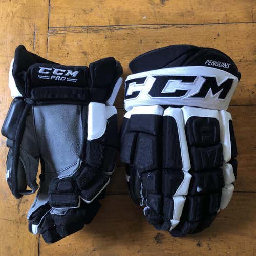 Pro Stock Penguins CCM HGCL 14” Gloves