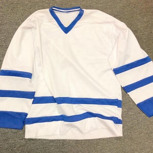 (11) New Toronto Maple Leafs White Light Weight Mesh Hockey Jersey