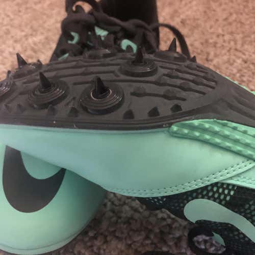 New Women’s Nike Track Sprinter Shoes Size 7
