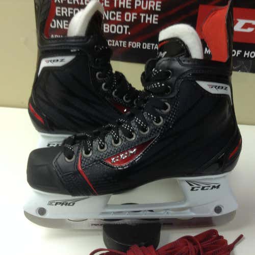 New CCM RBZ 70 Skates Junior Size 5.5 D