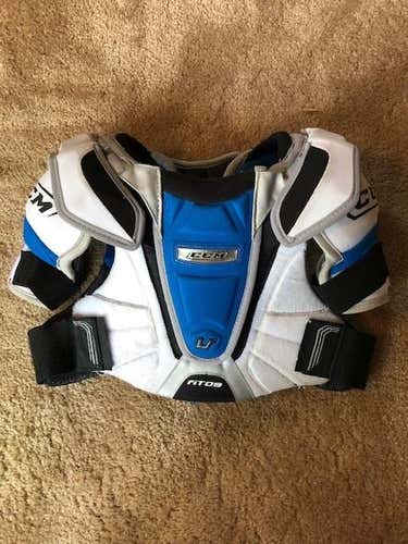 CCM Fit 09 Shoulder Pads Junior Small
