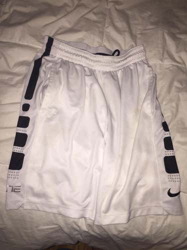 Nike elite shorts size youth L