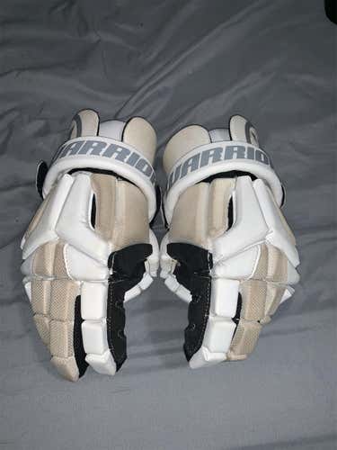 Warrior lacrosse Gloves