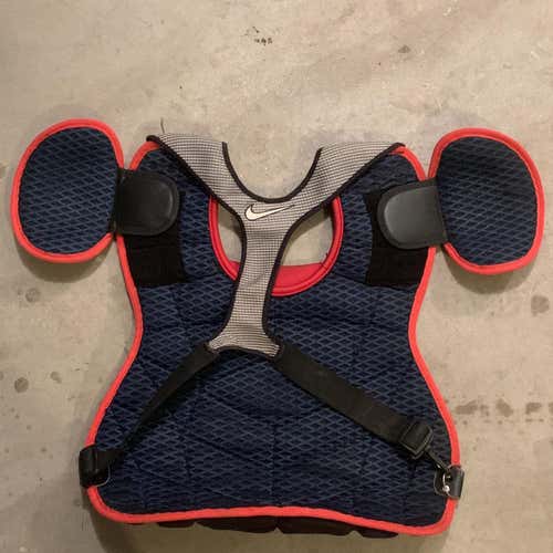 Nike Georgia Catchers Gear Set