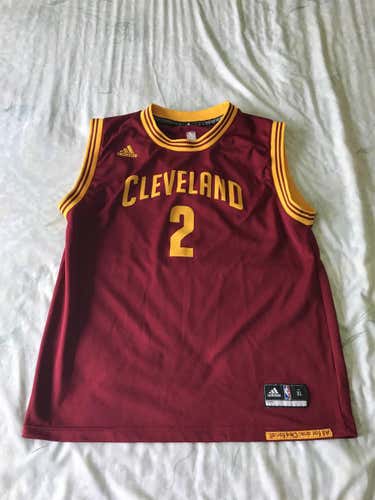 Cleveland Cavaliers Jersey (Kyrie Irving)